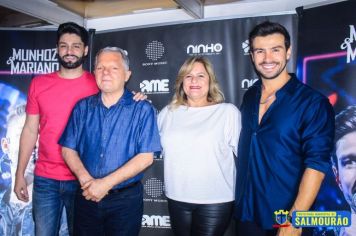 SHOW COM MUNHOZ E MARIANO