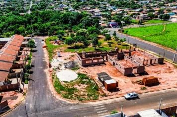 OBRAS DA NOVA UBS DE SALMOURÃO AVANÇAM E SE APROXIMAM DA FASE DE LAJE