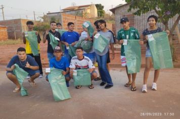 Projeto incentiva a reciclagem no município de Salmourão