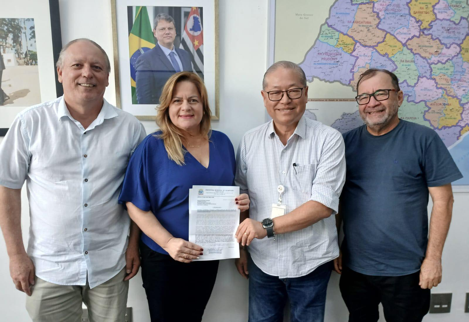 PREFEITA SÔNIA GABAU PROTOCOLA TRÊS DEMANDAS IMPORTANTES NO PALÁCIO DOS BANDEIRANTES  