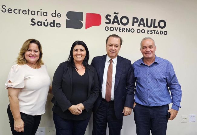 PREFEITA SÔNIA GABAU DESTACA COMPROMISSO COM A SAÚDE EM REUNIÃO ESTADUAL