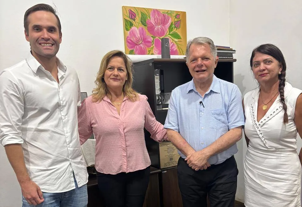 SALMOURÃO RECEBE DEPUTADO MAURO BRAGATO E CONFIRMA R$ 300 MIL EM EMENDAS